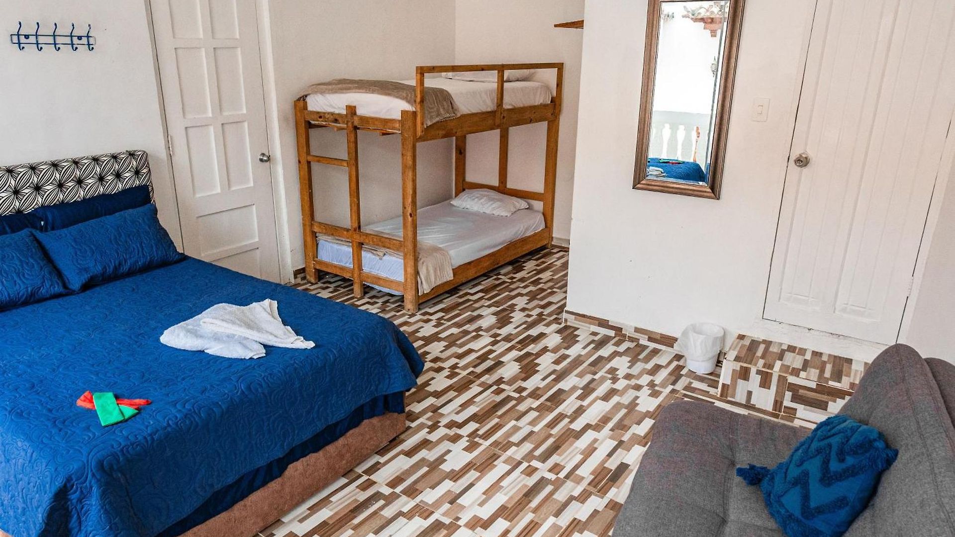 Hostal Badillo Sv