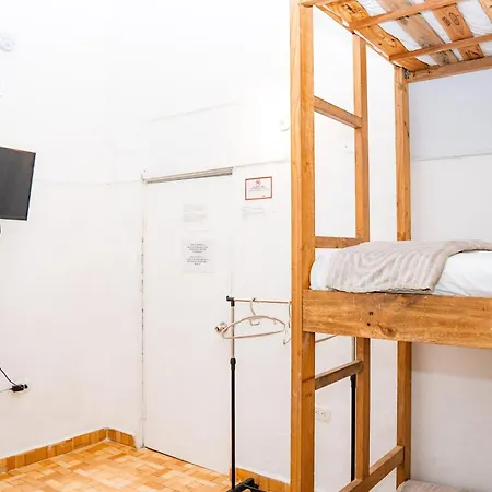 Hostal Badillo Sv