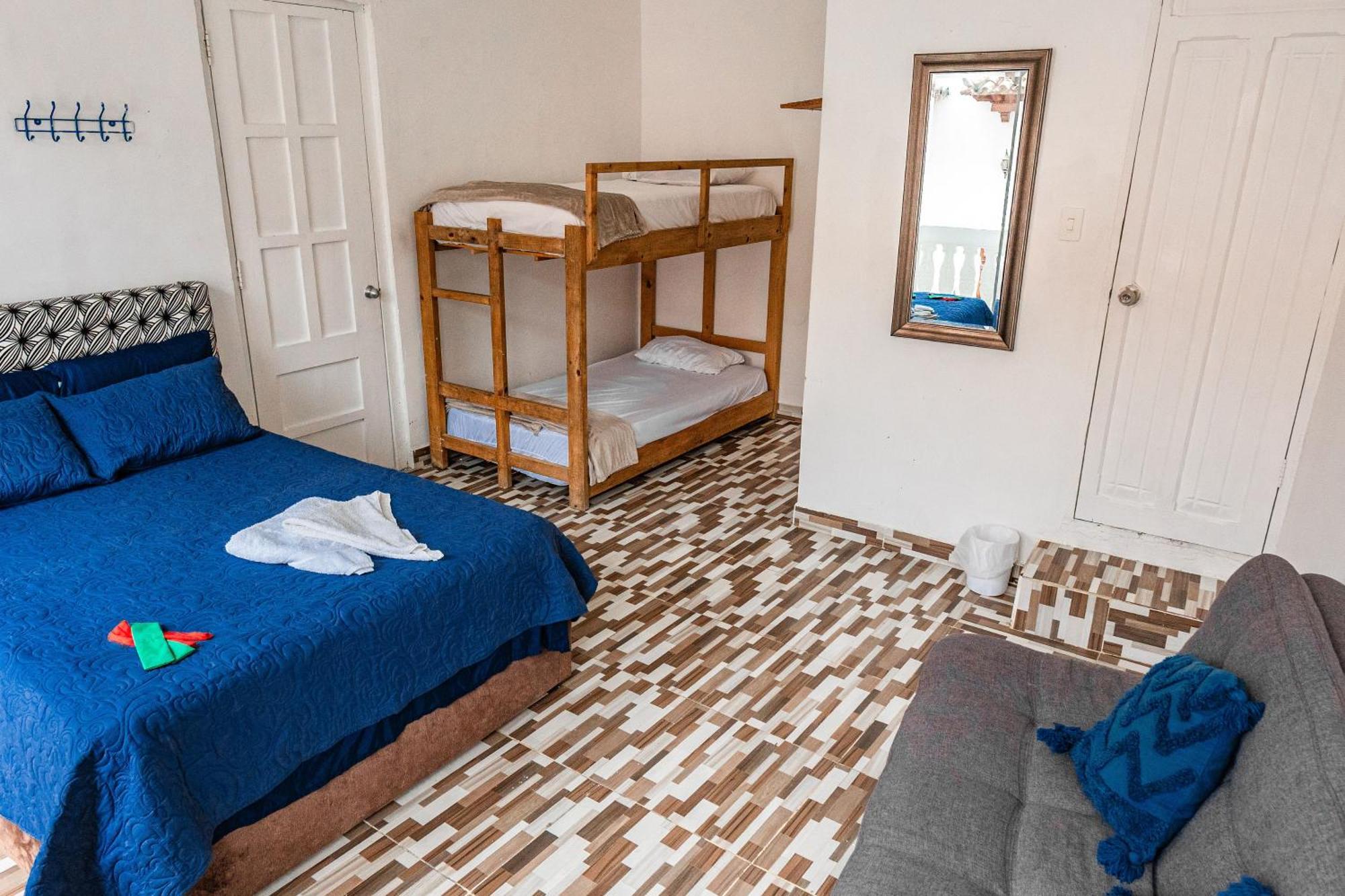 Guest house Badillo Sv