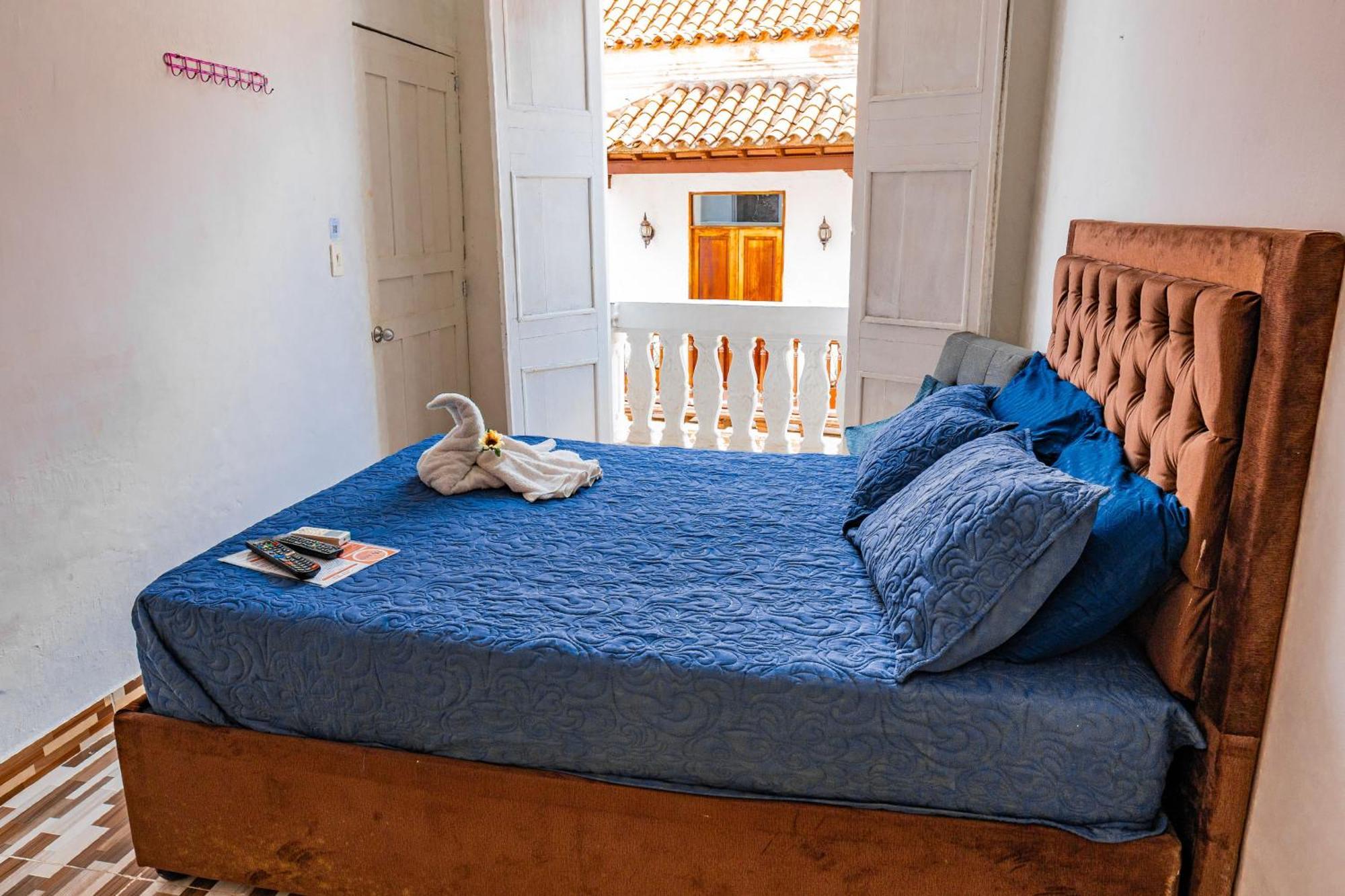Hostal Badillo Sv *